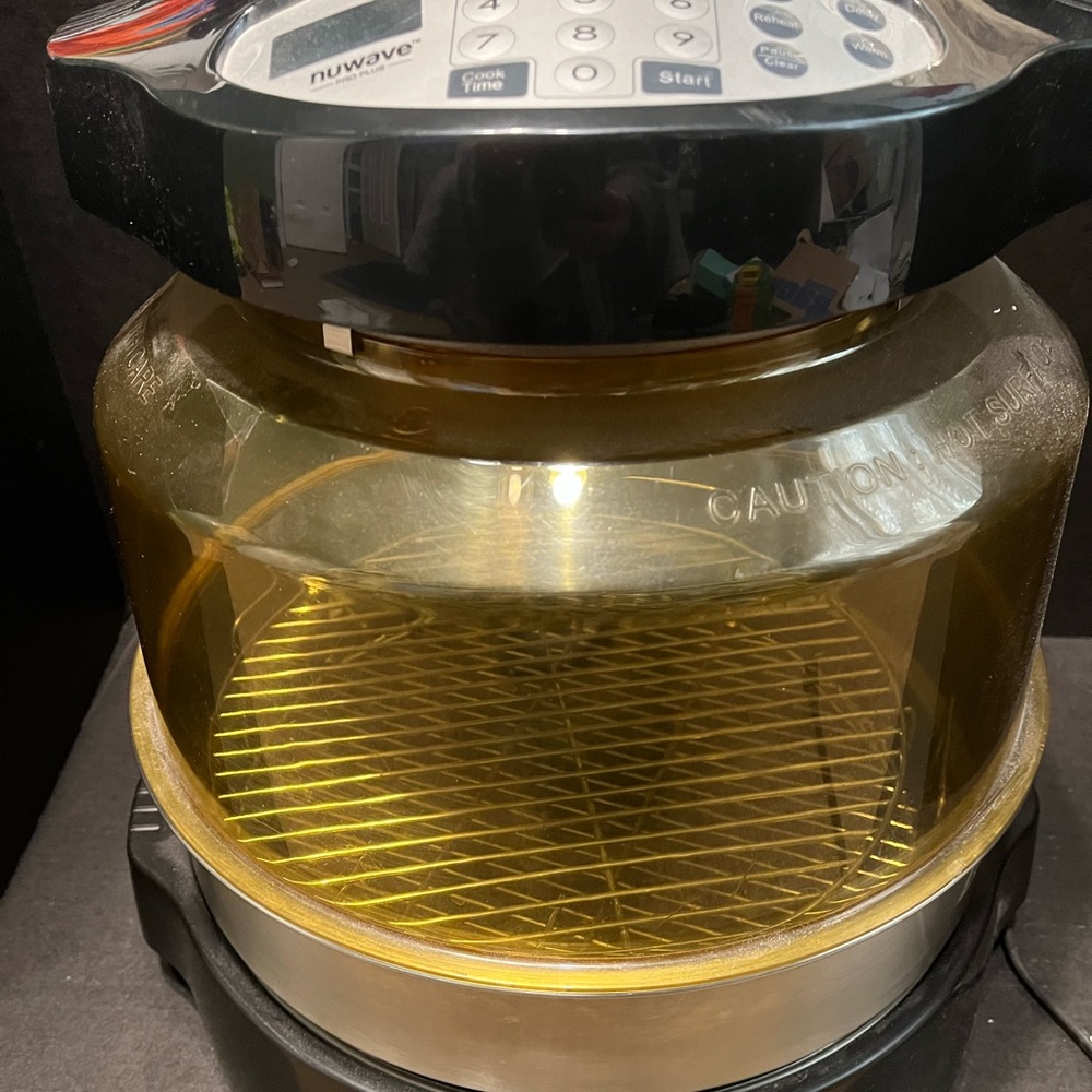 Nuwave Pro Plus Oven Amber dome like new tested all inserts paperwork 20632